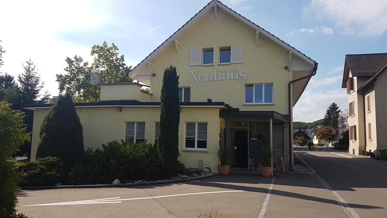 Hotel Restaurant Neuhaus Hertenstein Exterior photo